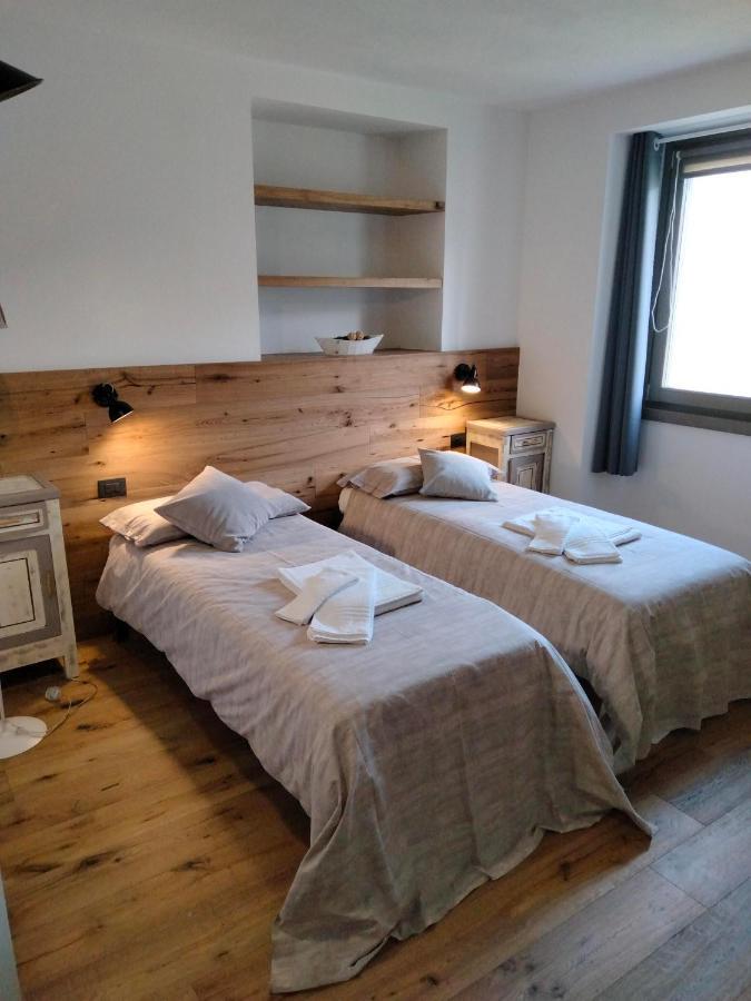 Il Posto Al Sole Frühstückspension Teglio